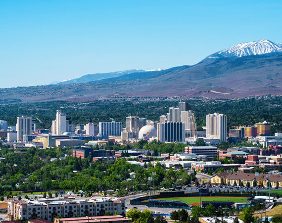 Interest Rate Hikes: Impact on Reno-Sparks Real Estate Market - 1 (800) 880-7954