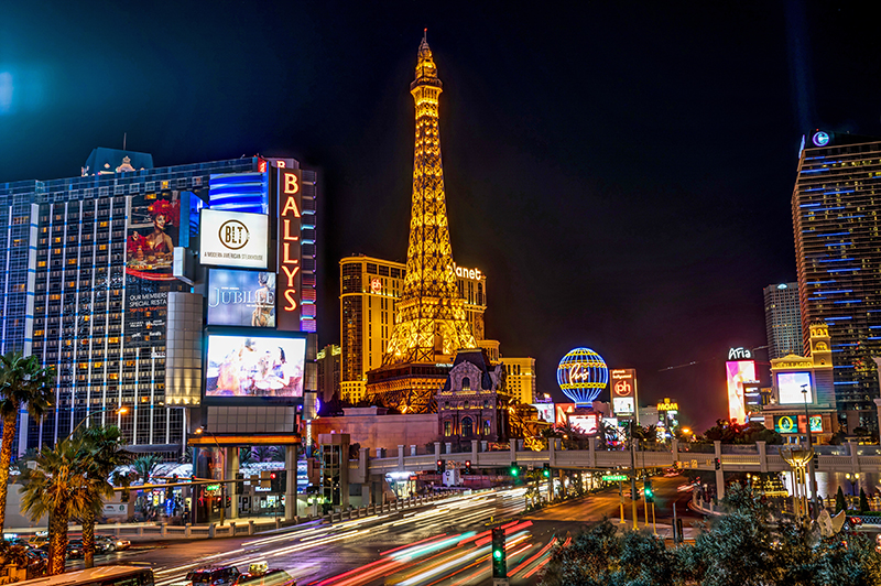 A First-Timer’s Guide to Las Vegas: What to Expect - 1 (800) 880-7954