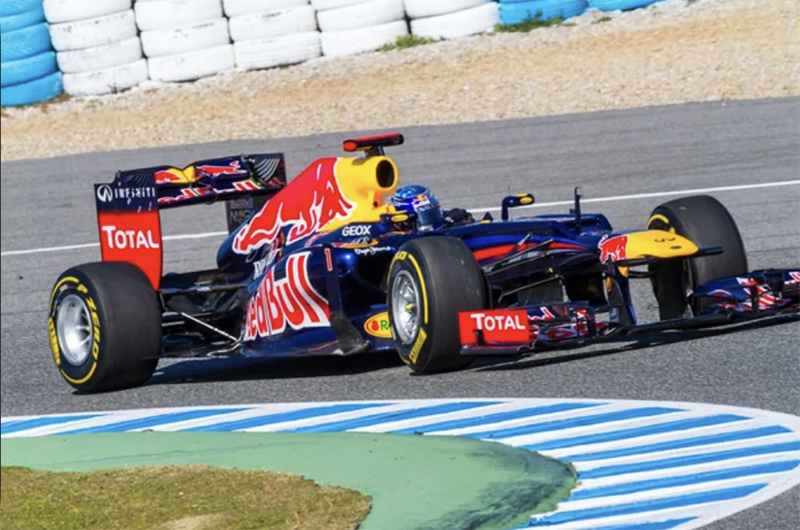 Formula One Fans File Lawsuit Over Early Venue Exit at Las Vegas Grand Prix - 1 (800) 880-7954